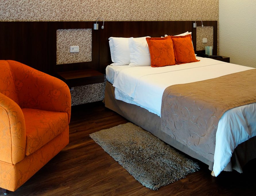 Suíte Luxo Single – Quality Hotel Curitiba