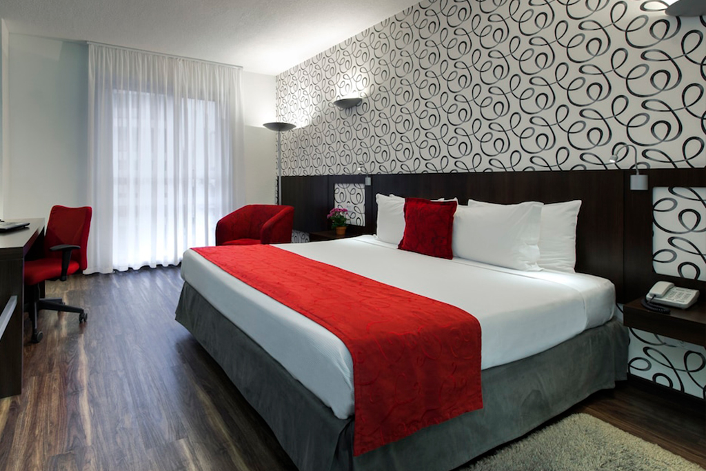 Suíte Superior Single – Quality Hotel Curitiba