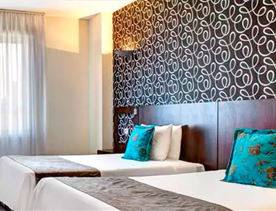 Suíte Superior Duplo Solteiro – Quality Hotel Curitiba