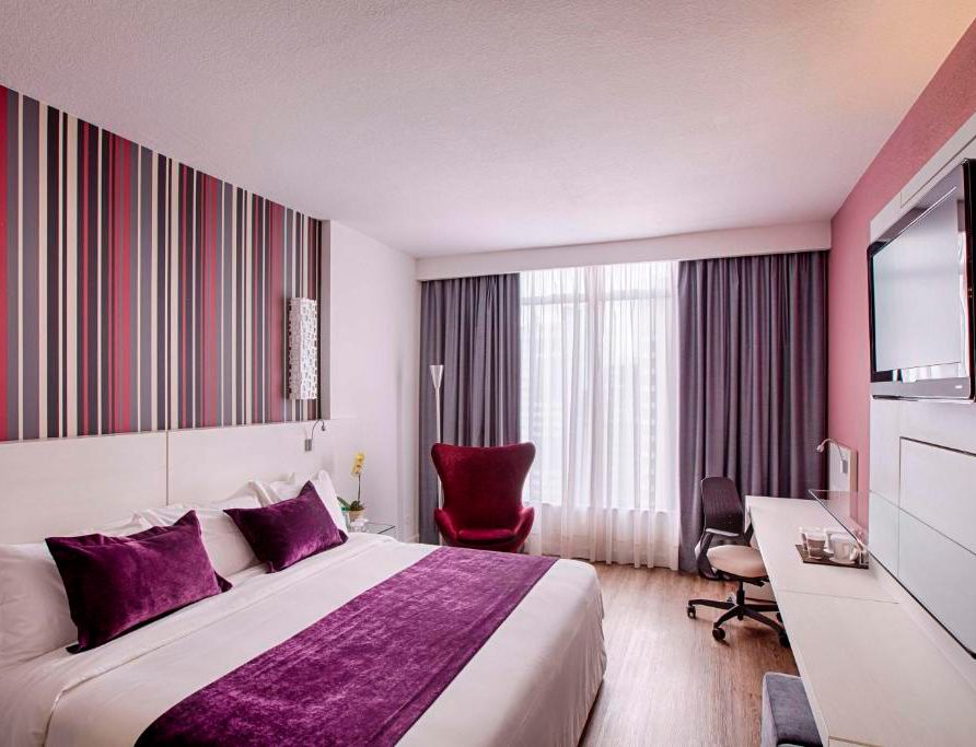 Suíte Luxo Single – Radisson Curitiba Hotel