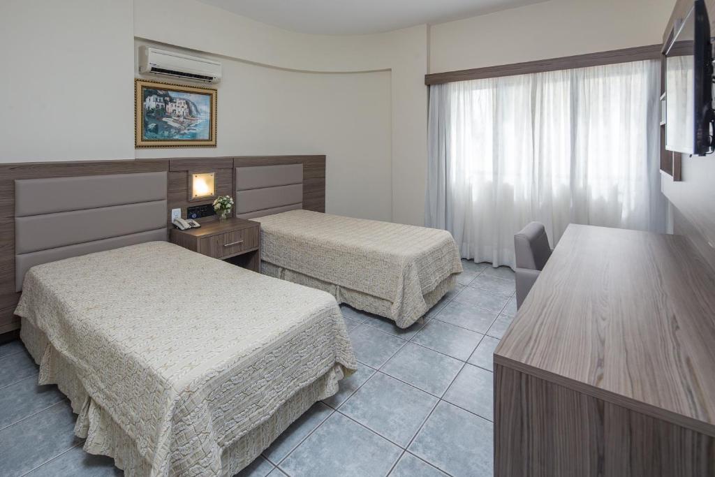 Apartamento Luxo Lateral Duplo Solteiro – Hotel D’Sintra