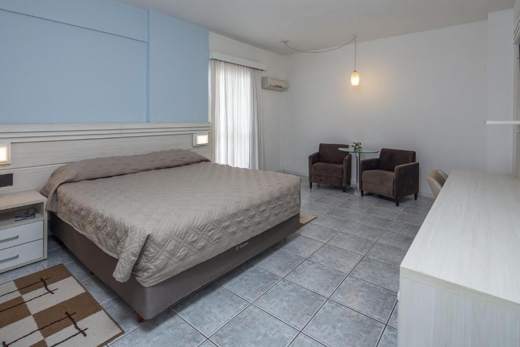 Apartamento Luxo Lateral Single – Hotel D’Sintra