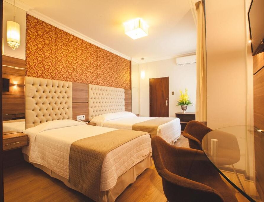 Luxo Triplo - Curitiba Palace Hotel