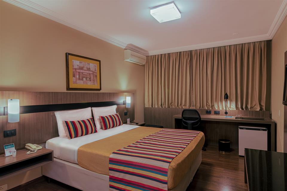 Apartamento Superior Single – Deville Express Cascavel