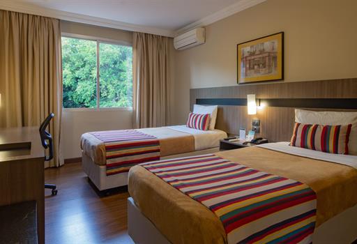 Apartamento Superior Duplo Solteiro – Deville Express Cascavel