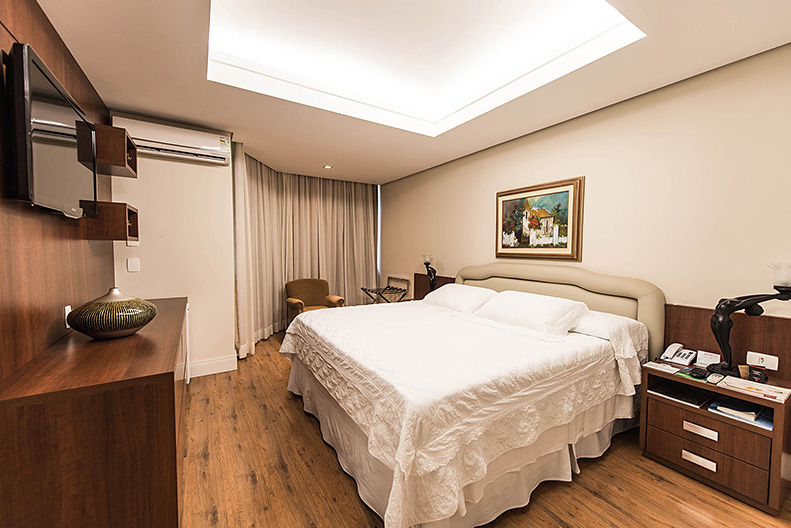 Suíte Presidencial Casal – Rafain Palace Hotel